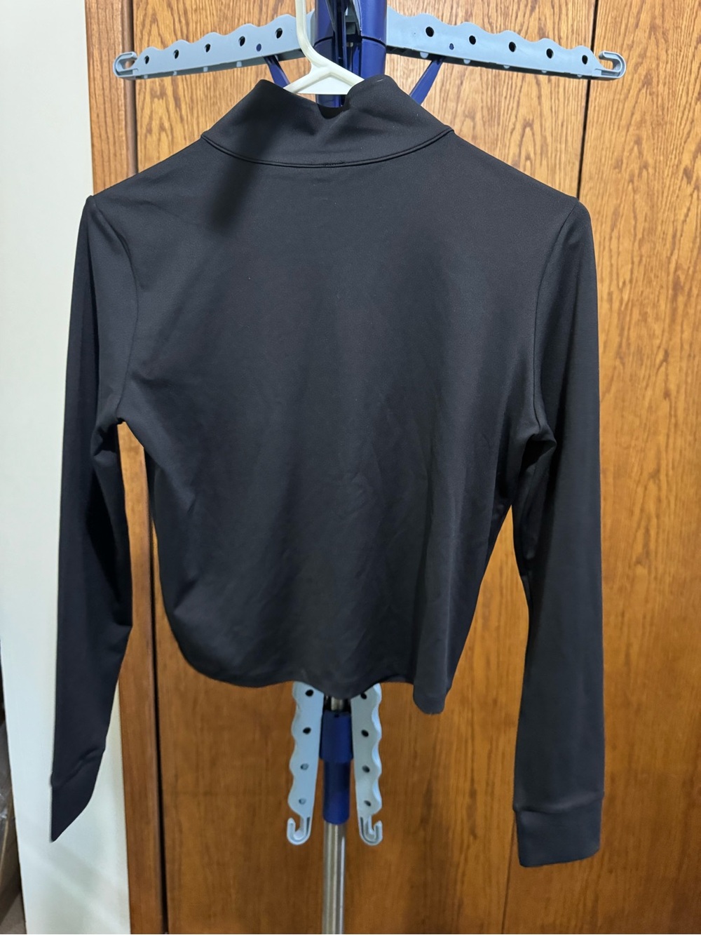 Vuori Studio Half Zip Pullover - Picture 6 of 7